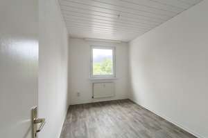 BALKONWOHNUNG im 1.OBERGESCHOSS – Krondorfer Straße 117, 6766 Bitterfeld-Wolfen – Vorschaubild 5