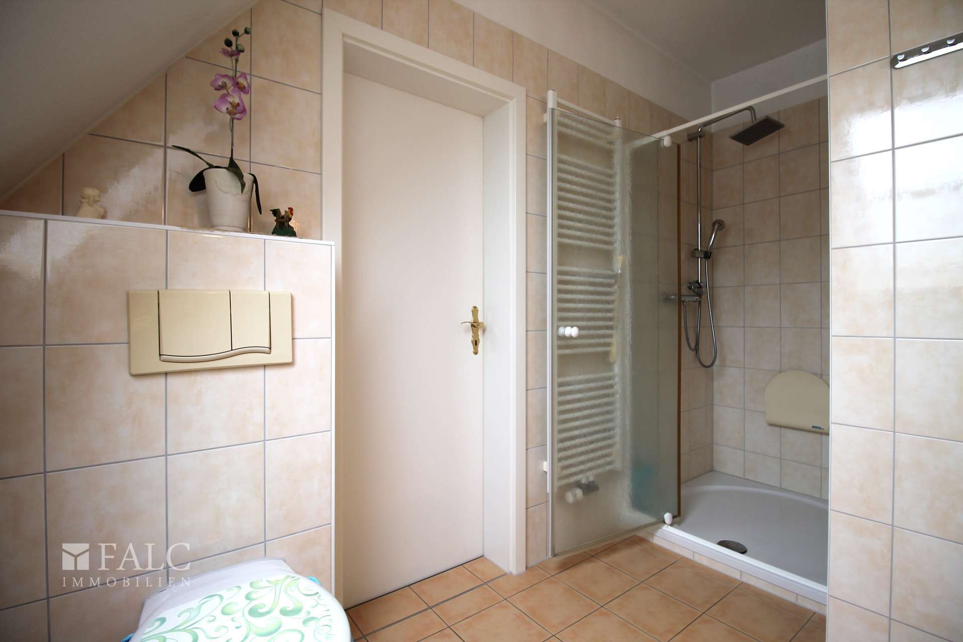 Immobilie in Boltenhagen - +++ Attraktive Immobilie in Boltenhagen: Großes ostseenahes Grundstück mit Einliegerwohnung +++ - Bild 1