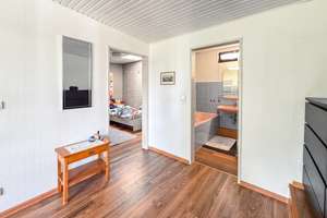 Bremerhaven - Lehe // Großzügiges Wohnhaus mit Indoor-Pool und Einliegerwohnung – Die vollständige Adresse der Immobilie erhältst du vom Anbieter., 27576 Klushof, Bremerhaven – Vorschaubild 31