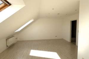 Hofheim-Wallau - Reihenhaus mit 2 Tageslicht-Bädern, Garage  und Einbauküche! – Rüdesheimerstr. X, 65719 Hofheim am Taunus – Vorschaubild 17
