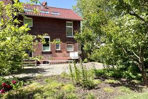 Liebevoll saniertes Einfamilienhaus in Derne!