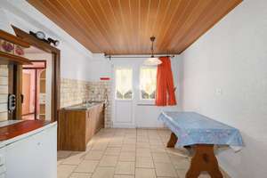 Kleines Wohnhaus mit schönem Grundstück – Die vollständige Adresse der Immobilie erhältst du vom Anbieter., 75217 Birkenfeld – Vorschaubild 7