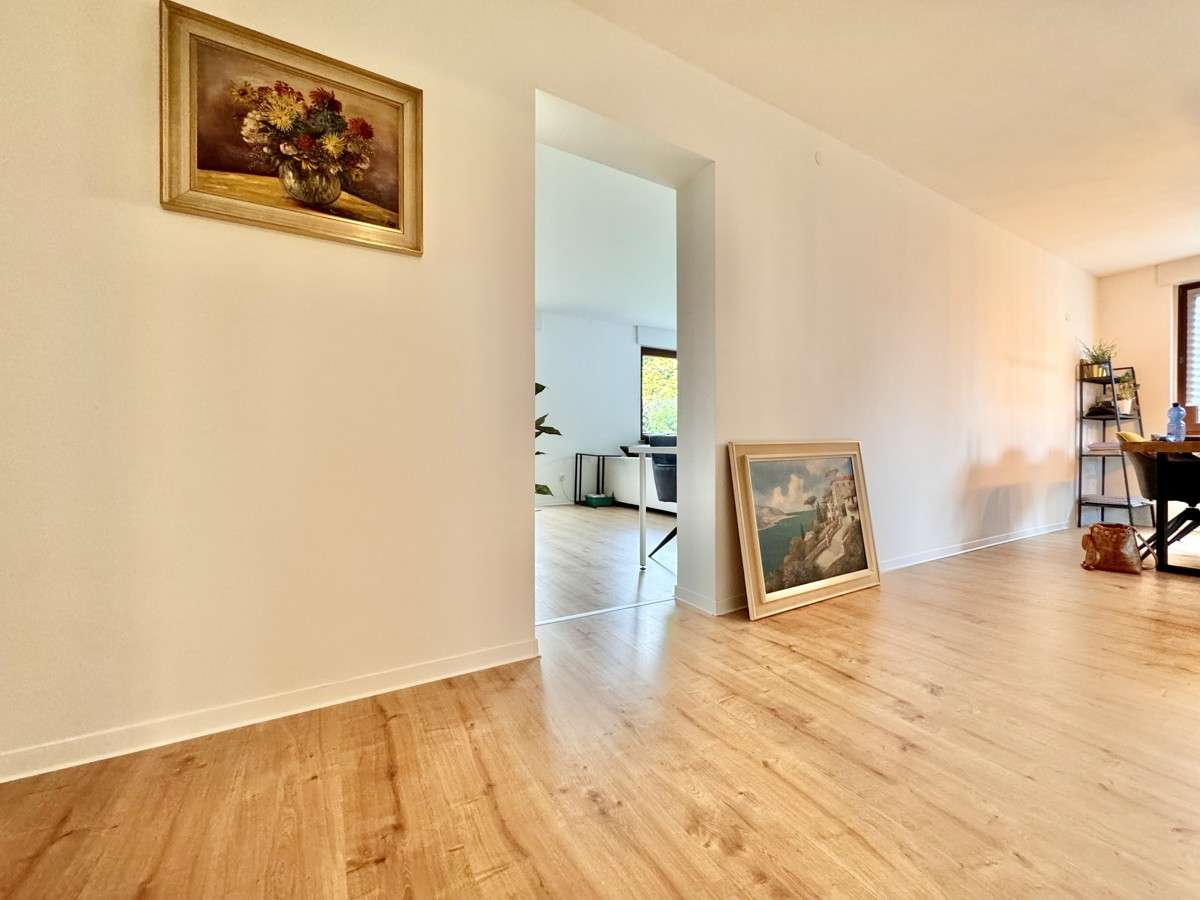 Immobilie in Bad Marienberg (Westerwald) - **Modernisierte Doppelhaushälfte mit tollem Grundstück in guter Lage von Bad Marienberg Zinhain** - Bild 2