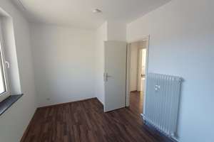 Freistehende helle 3-Zimmer-Wohnung mit Balkon in Bremen – Die vollständige Adresse der Immobilie erhältst du vom Anbieter., 28327 Neue Vahr Südost, Bremen – Vorschaubild 16