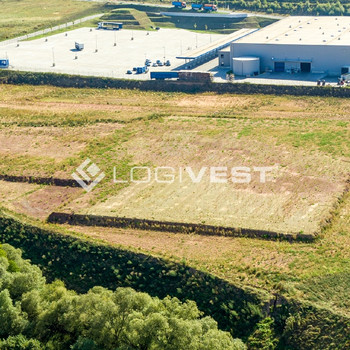 Vielseitig nutzbares Gewerbe- und Industriegrundstück zur individuellen Neubaurealisierung!