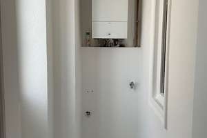 Exklusive, frisch renovierte 4-Zimmer-Wohnung mit neuer Einbauküche in Stuttgart Ost/Mitte – Werastraße 109, 70190 Kernerviertel, Stuttgart – Vorschaubild 10