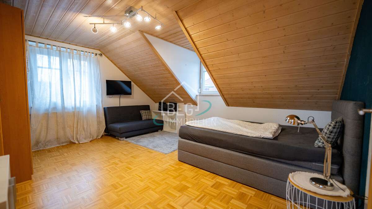 Immobilie in Stimpfach - Familienfreundliches Einfamilienhaus  mit Garten, Terrasse und Doppelgarage - Bild 1