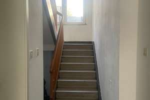 Pflegeleichtes Mehrfamilienhaus... nur ca. 800 Meter vom Zentrum entfernt! – Die vollständige Adresse der Immobilie erhältst du vom Anbieter., 42855 Nordstadt, Remscheid – Vorschaubild 4