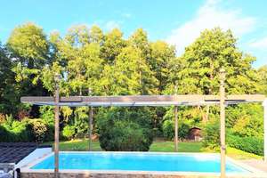 Luxuriöse Villa auf 3000 qm Parkgrundstück mit Doppelgarage,  beh. überdachten Pool, Sauna v. Klafs – Die vollständige Adresse der Immobilie erhältst du vom Anbieter., 16548 Glienicke/Nordbahn – Vorschaubild 7