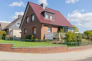 Lauenburg: Tolles Einfamilienhaus für Handwerker und Familien! – Die vollständige Adresse der Immobilie erhältst du vom Anbieter., 21481 Lauenburg/Elbe – Vorschaubild 7