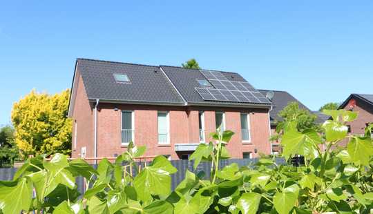 Bild von Topmoderne, neuwertige Komfortwohnanlage mit 5 einzeln erwerbbaren Wohnungen sowie Pkw-Stellplätzen