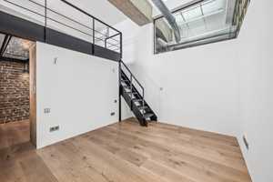 Historisches Flair, moderner Luxus: Ihre Traumwohnung in der Buchdruckerei – Düsseldorf – Vorschaubild 6