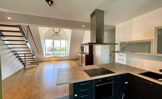 Hochwertige Maisonette-Wohnung mit ca. 163 m² Wohnfläche und Fahrstuhl