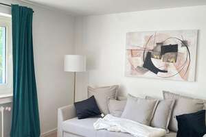 Hochwertig kernsanierte und komplett möblierte 1-Zimmer-Wohnung