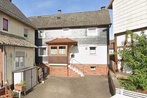 Einfamilienhaus / Wohnung in Ebsdorfergrund-Mölln LK Marburg zeitnah zu vermieten – Hopfengarten 10, 35085 Marburg-Biedenkopf (Kreis) – Vorschaubild 3