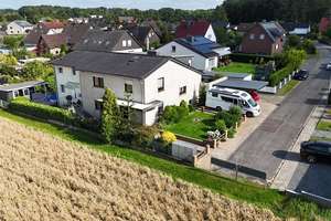 Feldrandlage: 3-Zimmer-Wohnhaus mit Keller, Garten und Garage – Die vollständige Adresse der Immobilie erhältst du vom Anbieter., 38446 Barnstorf, Wolfsburg – Vorschaubild 3