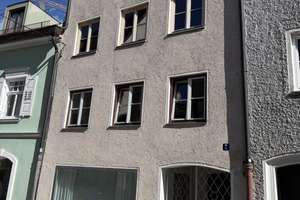 Modernes Wohnen im historischen Altstadthaus in Weilheim – Die vollständige Adresse der Immobilie erhältst du vom Anbieter., 82362 Weilheim in Oberbayern – Vorschaubild 1