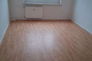 Gamigstraße 22 - helle 3 ZKB Wohnung im 4.OG -WBS- zu vermieten – Die vollständige Adresse der Immobilie erhältst du vom Anbieter., 1239 Prohlis-Nord, Dresden – Vorschaubild 8