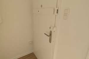 **GERICHTSVIERTEL- Gepflegte Wohnung mit Duschbad & Vinylböden** – 44135 Kaiserbrunnen, Dortmund – Vorschaubild 13