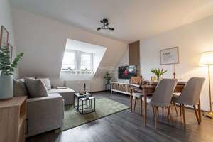 Modern wohnen, langfristig investieren – attraktive Dachgeschosswohnung mit drei Zimmern – Die vollständige Adresse der Immobilie erhältst du vom Anbieter., 45130 Holsterhausen, Essen – Vorschaubild 1