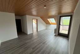 Wohn-Esszimmer, Wohnung 22, DG