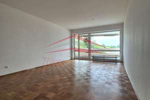 Großzügige 3-Zimmer-Wohnung mit überdachtem Balkon, zwei Bädern und TG-Stellplatz in Aalen – Die vollständige Adresse der Immobilie erhältst du vom Anbieter., 73431 östliche Bahnlinie, Aalen – Vorschaubild 2
