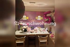 Tauschwohnung: Reihenhaus in grüner Lage gegen kompaktere Familienwohnung
