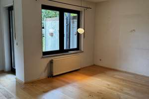 BONN-BEUEL, charmante DHH, Bj. 89 in top Lage, 5-6 Zi., ca. 125 m²  Wfl., Garage, ca. 285 m² GrSt. – Die vollständige Adresse der Immobilie erhältst du vom Anbieter., 53229 Vilich-Müldorf, Bonn – Vorschaubild 13