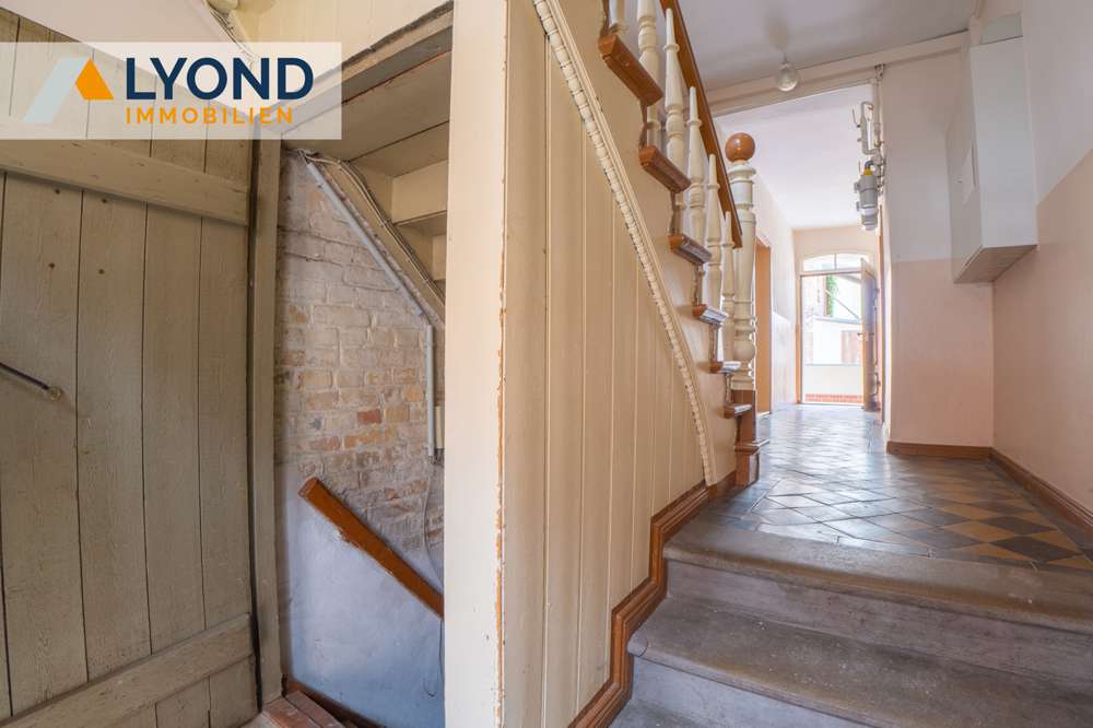 Mehrfamilienhaus mit Entwicklungspotenzial in Staßfurt!, Salzlandkreis – Bild 4