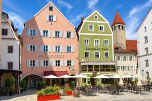 Ehemaliges Torhaus der Pfalz – historisches Wohn- und Geschäftshaus am Alten Kornmarkt