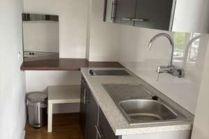 Lichtdurchflutete 1-Zimmerwohnung in Top Lage - möbliert – Augustastraße 28, 40477 Pempelfort, Düsseldorf – Vorschaubild 4