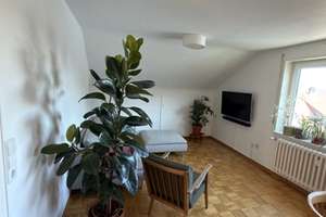 Wohnen in Tübingen: Dachgeschosswohnung mit 75 m² in ruhiger Lage – Hornkopfstraße 23, 72070 Hagelloch, Tübingen – Vorschaubild 5