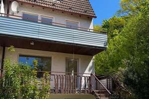 Idylle Pur! Reihenendhaus mit großzügiger Wohn-/Nutzfläche und großem Garten – Schumacherstraße 37, 97209 Veitshöchheim – Vorschaubild 6
