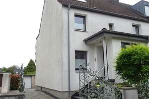Diesen Sommer im eigenen Garten! - Zweifamilien- oder Generationenhaus in ruhiger, begehrter Lage – Die vollständige Adresse der Immobilie erhältst du vom Anbieter., 47269 Großenbaum, Duisburg – Vorschaubild 7