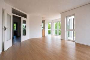 Helle, modernisierte 3-Zimmer-Wohnung mit großem Balkon im grünen Berlin-Heiligensee – Reiherallee 52, 13503 Heiligensee, Berlin – Vorschaubild 1