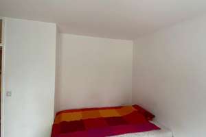 Gepflegte 1-Zimmer-Wohnung mit Balkon und Einbauküche in Solln, München – Sentilostraße 22, 81477 Obersendling, München – Vorschaubild 8