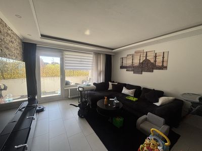 Geräumige 3- Zimmer Wohnung mit optimaler Raumaufteilung in Hamburg-Steilshoop!