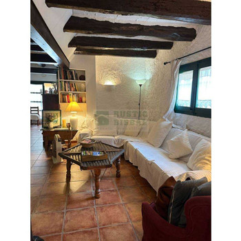 Gelegenheit! Rustikales Haus zum Verkauf in Bellcaire, Baix Empordà. Ein exklusives Anwesen in unmit