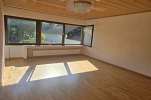 Wohnen mit Charakter: 3-Zimmer-Wohnung in Bonn-Bad Godesberg – Deutschherrenstraße 186, 53177 Lannesdorf, Bonn – Vorschaubild 1