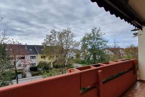 Elegante 4-Zimmer-Wohnung mit Balkon und EBK in Augsburg-Haunstetten; ideal für Familien oder WG – Die vollständige Adresse der Immobilie erhältst du vom Anbieter., 86179 Haunstetten-Süd, Augsburg – Vorschaubild 6
