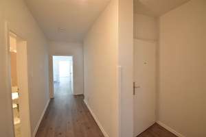 Mit EBK! Bezugsfreie 2-Zimmer-Wohnung  – Kruppstraße 95, 40227 Oberbilk, Düsseldorf – Vorschaubild 3