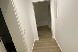 Freundliche, vollständig renovierte 1,5-Zimmer-Wohnung mit EBK in Braunschweig – Hugo-Luther-Straße 55, 38118 Westliches Ringgebiet, Braunschweig – Vorschaubild 9