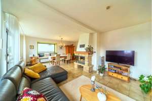 ***Schönes Mehrgenerationenhaus mit vielen Möglichkeiten*** – Die vollständige Adresse der Immobilie erhältst du vom Anbieter., 65205 Nordenstadt, Wiesbaden – Vorschaubild 4