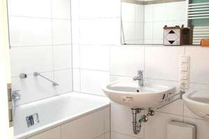 Lichtdurchflutete DG- Maisonette!! - provisionsfrei - – Die vollständige Adresse der Immobilie erhältst du vom Anbieter., 65183 Westend / Bleichstraße, Wiesbaden – Vorschaubild 4
