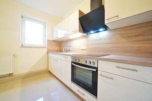 Modern sanierte 2-RW* HP* EBK* Tageslichtbad m. Dusche* Süd-West-Balkon* Parkettfußboden* grüne Lage – Wormser Straße 62, 1309 Striesen-West, Dresden – Vorschaubild 5