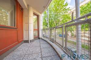 Bezugsfreie 2-Zimmer-Wohnung mit West-Loggia im Bayerischen Viertel – Die vollständige Adresse der Immobilie erhältst du vom Anbieter., 10825 Schöneberg, Berlin – Vorschaubild 2