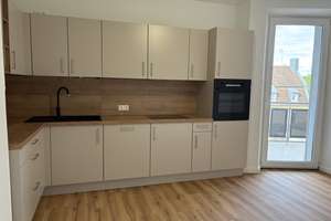 ***Erstbezug n. Sanierung: zentrale 3-ZKB-Whg. mit Einbauküche, Balkon, am Wittelsb. Park*** – Gögginger Straße 9 1/2, 86159 Antonsviertel, Augsburg – Vorschaubild 5