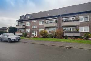 3 Zimmer Wohnung mit Balkon, inkl. Garagen-Stellplatz