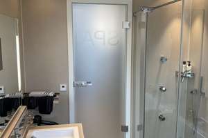 Luxuriöse 2,5-Zimmer Maisonette Wohnung in München-Waldtrudering – Die vollständige Adresse der Immobilie erhältst du vom Anbieter., 81827 Waldtrudering, München – Vorschaubild 10