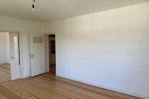 großzügige Wohnung in denkmalgeschütztem Haus in Kiel Holtenau – Die vollständige Adresse der Immobilie erhältst du vom Anbieter., 24159 Holtenau, Kiel – Vorschaubild 3